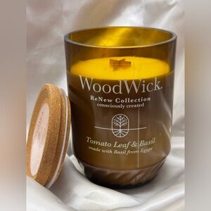 NEW WoodWick Earthy Scent • Tomato Leaf and Basil ReNew Large Candle, 13 oz.